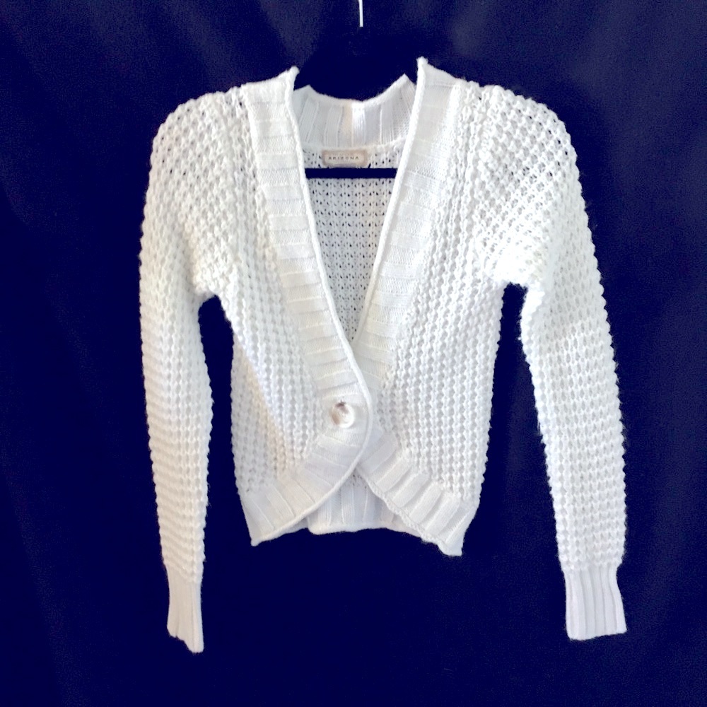 Arizona Jean Co. Juniors Sz. Small cropped Cardigan. - Picture 6 of 7